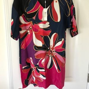 Beautiful Trina Turk Navy Floral Dress Size 4